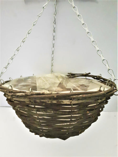 28CM brown rattan empty hanging basket.