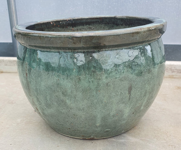 Sea Green Fish Bowl Shaped Glazed Pot